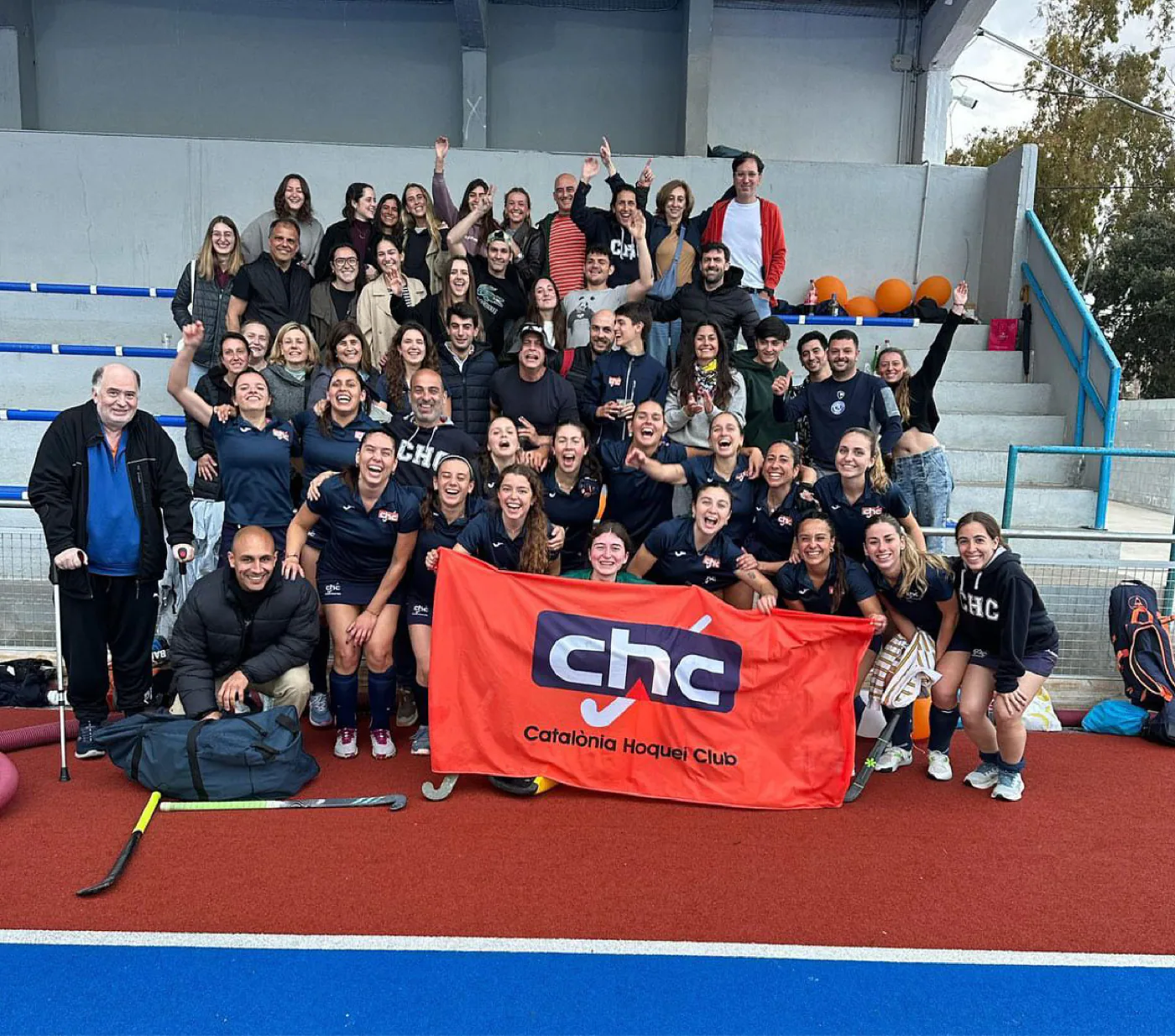 Sur le chemin de la gloire : l'équipe féminine en finale !